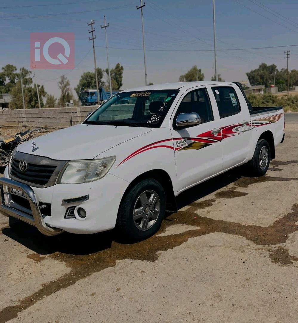 تويوتا هايلوكس